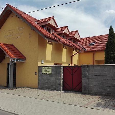Village House Fonzy Грабушице Екстер'єр фото